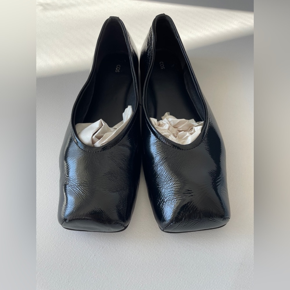COS SQUARE-TOE BALLET FLATS size 39